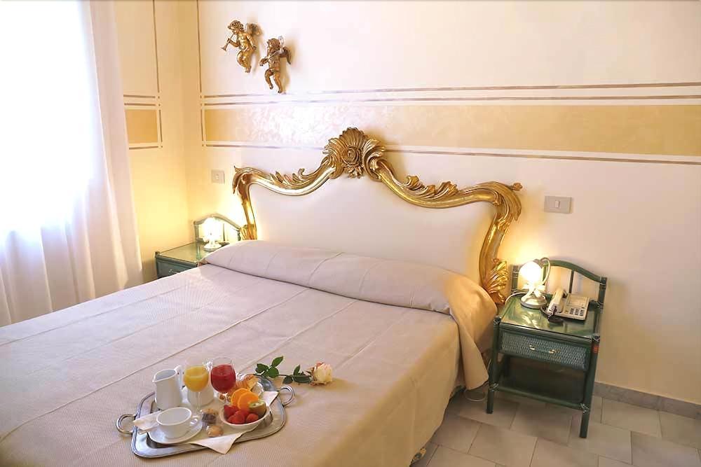 Hotel Olimpia 포르데데이마르미 외부 사진