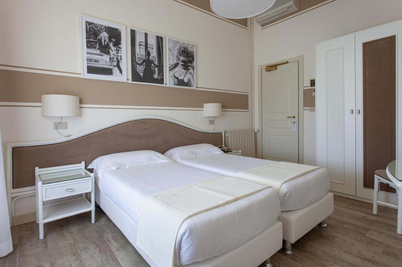 Hotel Olimpia 포르데데이마르미 외부 사진