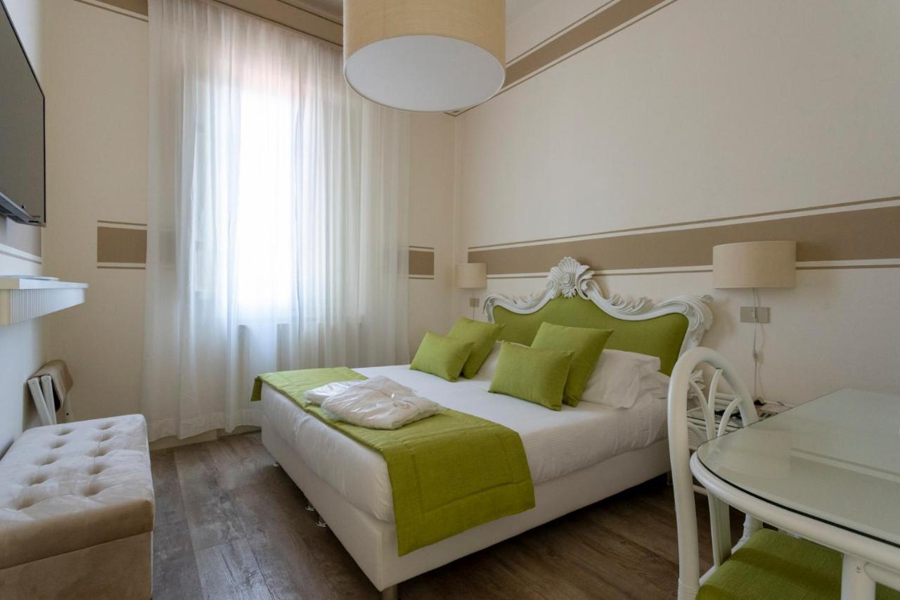 Hotel Olimpia 포르데데이마르미 외부 사진