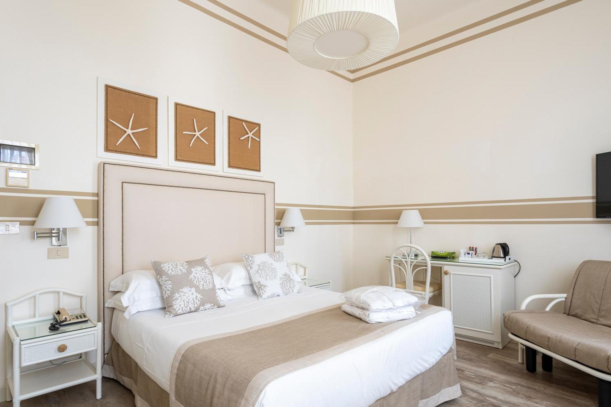 Hotel Olimpia 포르데데이마르미 외부 사진